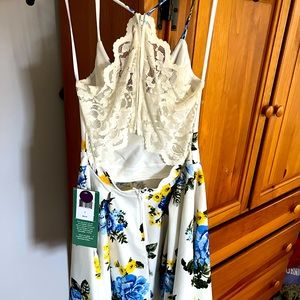 B. Smart Juniors White Floral Short Dress